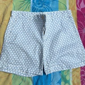 Gap Khaki shorts